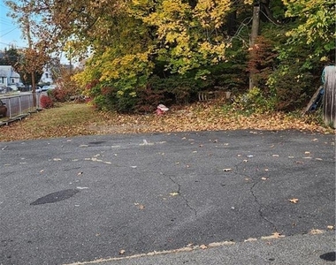 126 Goddard Avenue - Photo Thumbnail 23