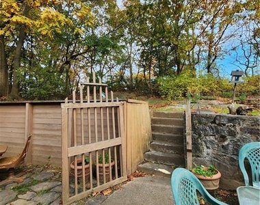 126 Goddard Avenue - Photo Thumbnail 19