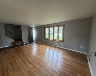 9280 N Florence - Photo Thumbnail 6