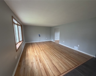 9280 N Florence - Photo Thumbnail 5