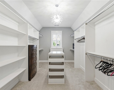 666 Chilliwack Ln - Photo Thumbnail 26