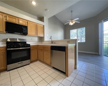 5155 Tropicana Avenue - Photo Thumbnail 3