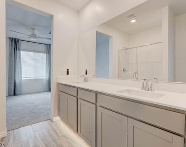 3302 Viola Hills Avenue - Photo Thumbnail 60