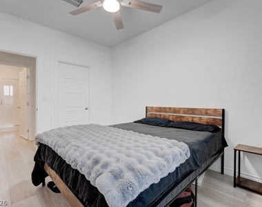 3302 Viola Hills Avenue - Photo Thumbnail 42