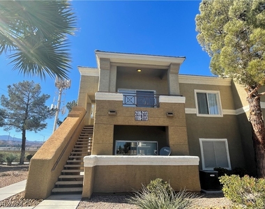 8070 W Russell Road - Photo Thumbnail 1