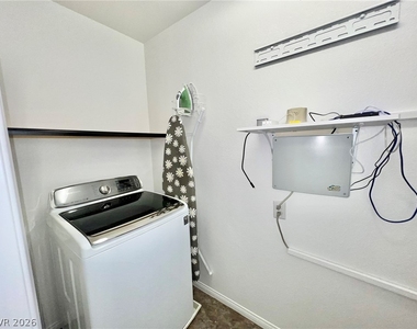 8412 Golden Amber Street - Photo Thumbnail 17