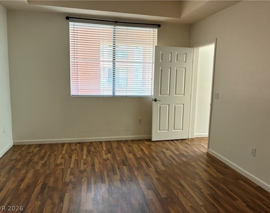 43 E Agate Avenue - Photo Thumbnail 1