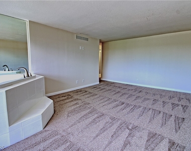 3111 Bel Air Drive - Photo Thumbnail 32