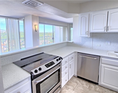 3111 Bel Air Drive - Photo Thumbnail 23