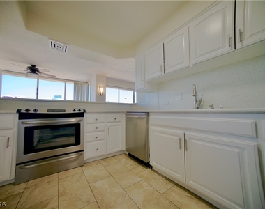 3111 Bel Air Drive - Photo Thumbnail 25