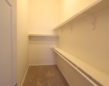 700 Carnegie Street - Photo Thumbnail 10