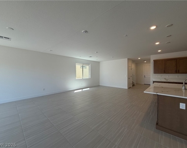 10138 Daleview Street - Photo Thumbnail 4