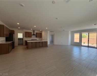 10138 Daleview Street - Photo Thumbnail 6