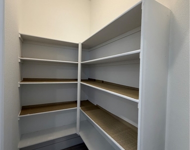 10138 Daleview Street - Photo Thumbnail 10