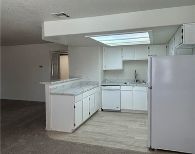 6560 Wilma Avenue - Photo Thumbnail 1