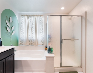 8448 Vulturo Avenue - Photo Thumbnail 22