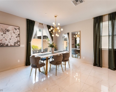 8448 Vulturo Avenue - Photo Thumbnail 4
