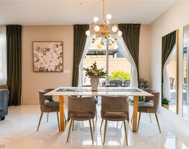 8448 Vulturo Avenue - Photo Thumbnail 5