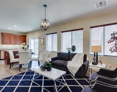 3305 Umbria Gardens Avenue - Photo Thumbnail 8
