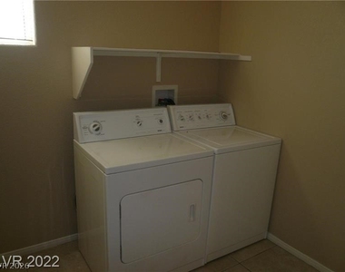 10210 Deerfield Beach Avenue - Photo Thumbnail 3