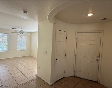 4986 Lime Kiln Avenue - Photo Thumbnail 1