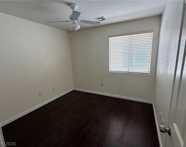 4986 Lime Kiln Avenue - Photo Thumbnail 15