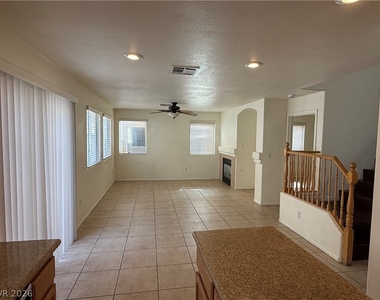 4986 Lime Kiln Avenue - Photo Thumbnail 3