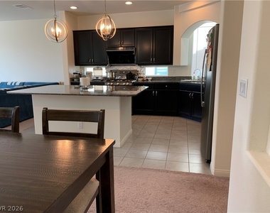 6320 Pear Valley Lane - Photo Thumbnail 9