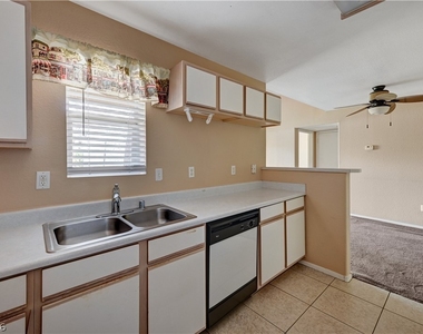 2300 E Silverado Ranch Boulevard - Photo Thumbnail 11