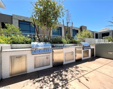 353 E Bonneville Avenue - Photo Thumbnail 25