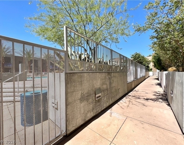 353 E Bonneville Avenue - Photo Thumbnail 18