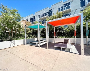 353 E Bonneville Avenue - Photo Thumbnail 23