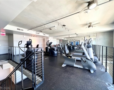 353 E Bonneville Avenue - Photo Thumbnail 28