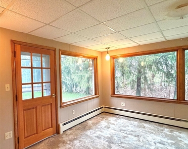 99 Castle Creek Road - Photo Thumbnail 8