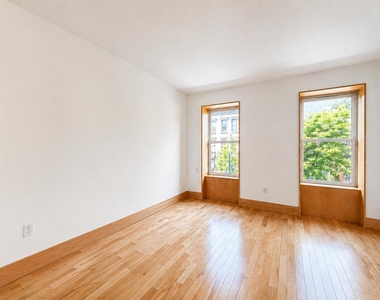 118 West 132nd Street - Photo Thumbnail 1