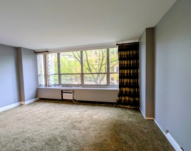 3550 Lake Shore Drive - Photo Thumbnail 10
