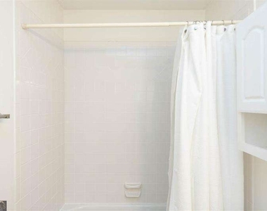 3200 Lee Drive - Photo Thumbnail 36