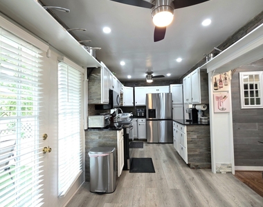 3596 Indian Rock Road Sw - Photo Thumbnail 14