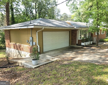 3596 Indian Rock Road Sw - Photo Thumbnail 2