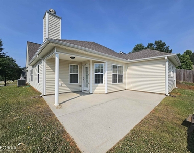 45 Manchester Lane - Photo Thumbnail 15