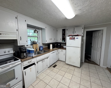 1734 Broad Street - Photo Thumbnail 10