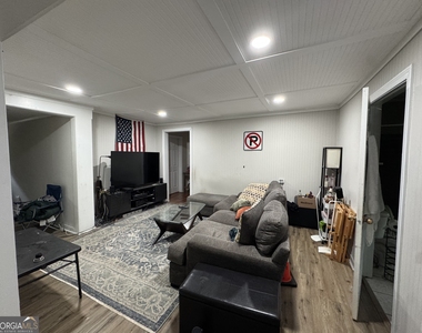 1734 Broad Street - Photo Thumbnail 6