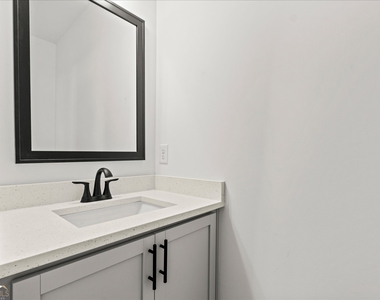 101 Carroll Circle - Photo Thumbnail 14