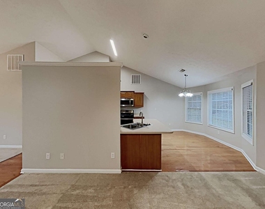 187 Alexis Drive - Photo Thumbnail 8