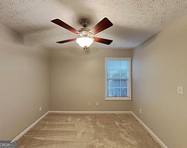 187 Alexis Drive - Photo Thumbnail 5