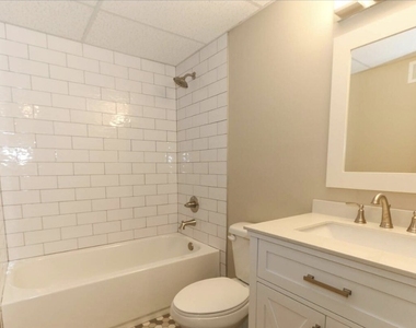 3406 Salem East Drive Se - Photo Thumbnail 8