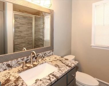 3406 Salem East Drive Se - Photo Thumbnail 14