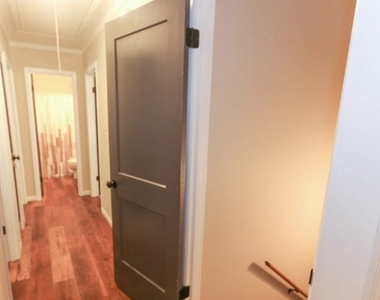 3406 Salem East Drive Se - Photo Thumbnail 12