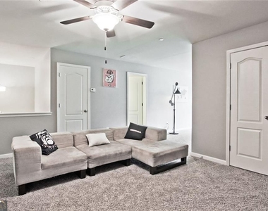 112 Davina Drive - Photo Thumbnail 29