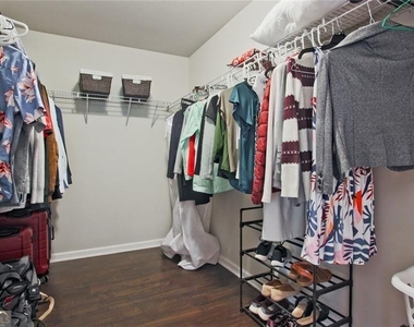 112 Davina Drive - Photo Thumbnail 22